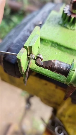 fishing wire twisting tool idea #metalcraft #welding #diyproject #ironcraft #crafttools