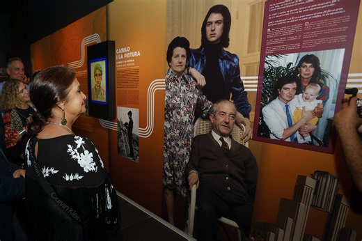 La ciudad natal de Camilo Sesto abre un museo que recorre su vida personal y artística