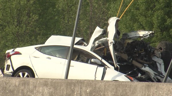 Convicted felon on parole faces homicide charges after wrong-way crash kills woman on Murfreesboro Pike