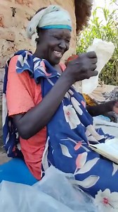 💚 My colleague in God's Mission 💚 💚💚💚💚💚💚💚💚💚💚💚💚💚💚 Nyadhepwönyø has tried her best, the message passed successfully Dhenhdwøng..!! She is doing great 👍job, although translating Chollo Language into Arabic is not easy, even me it's difficult to me too! The scriptures: Mathew 24:18-28, Mark 13: 16, Luke 17:31 Matthew 24:18 (KJV): "Neither let him which is in the field return back to take his clothes." Mark 13:16 (NIV): "Let no one in the field go back to get their cloak." Luke 17:31