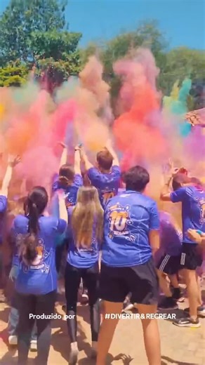 Divertir & Recrear on Instagram: "Mil aulas, mil histórias, mil motivos pra celebrar! ✨ Quando os alunos do @colegio_ser alcançam a marca de 1000 aulas participadas, é hora de transformar o aprendizado em memória viva. 💫 Preparamos um dia cheio de diversão, integração e emoção, pra eternizar essa jornada incrível que marca o fim de um ciclo — e o início de muitos outros sonhos! 🎓💥 #1000aulas #ColegioSer #DivertirERecrear #CelebreAprender #MemóriasQueFicam #naturalébrincar Sonorização: @diegog