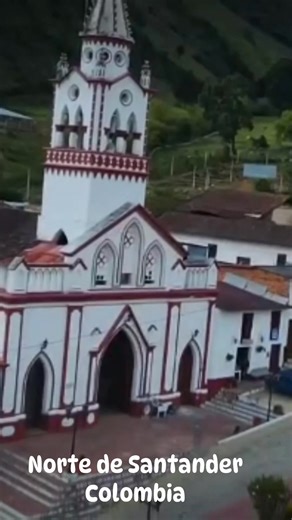 Cual pueblito Mágico de Norte de Santander te gustaría conocer Estos son los 40 municipios de Norte de Santander Subregión Centro: Arboledas, Cucutilla, Gramalote, Lourdes, Salazar de Las Palmas, Santiago, Villa Caro * Subregión Norte: Bucarasica, El Tarra, La Gabarra, Sardinata, Tibú Subregión Occidente: Ábrego, Cáchira, Convención, El Carmen, La Esperanza, Hacarí, La Playa de Belén, Ocaña, San Calixto, Teorama * Subregión Sur-occidente: Cácota, Chitagá, Mutiscua, Pamplona, Pamplonita, Santo Do