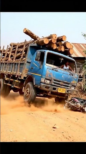 Unbelievable! Truck Driver Crashes & Almost Tips the Rig