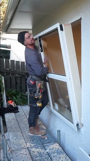 Replacing Timber Windows with Aluminium Installing the window