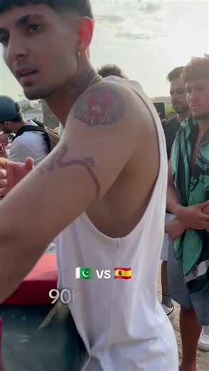 Arm Wrestling Showdown: 90KG vs 60KG Challenge