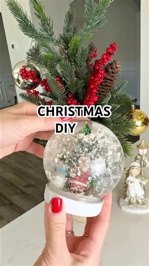 Dollar Tree Christmas DIY✨Snow Globe Tutorial. Easy Holiday Craft #dollartree #christmas #shorts