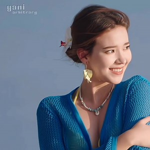 88K views · 4.3K reactions | Finally, a bi girl on my screen! She's so pretty!! I really want Namnung and Sunny to be the endgame. But don’t forget she’s bi. Let’s be open to the possibility that she might end up with a guy on the "show" since the guys keep trying to win her heart. What I’m trying to say is, please don’t hate her if that ever happens. | Yani Arbitrary | Facebook