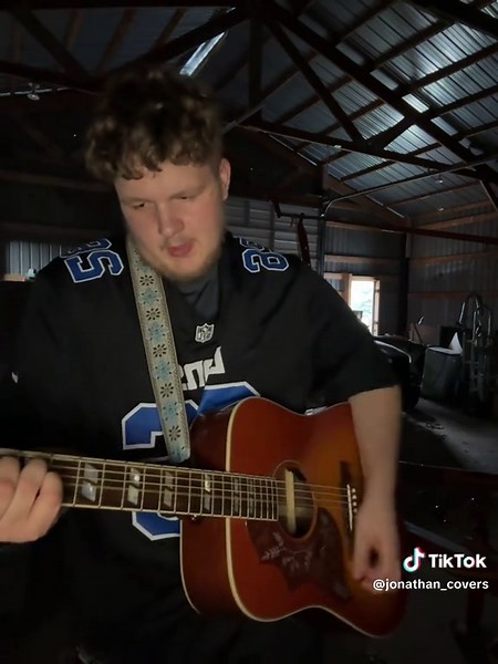 She’ll only love, you for you.#ZachBryan #CountryMusic #music #cover #fypシ゚viral #guitar #fyp #singer