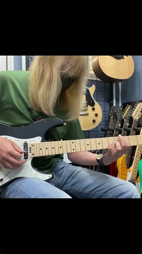 EARTH ARK（宇宙船地球号) - LAZY 『Guitar solo cover』