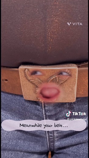 7 Months Pregnant: The Belt Loop Mystery on Maternity Pants | Cheyenne Pickle Wheat