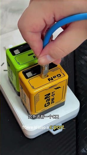 Stop Carrying Cables! This Retractable Charger Is Genius!