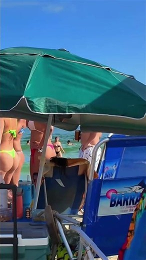 🇧🇷 Juquehy Beach a Summer Day in Brazil