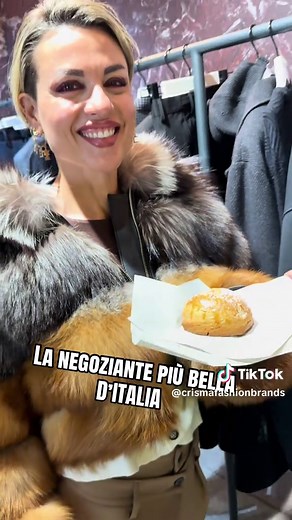 La negoziante più bella d'Italia al Pitti Uomo