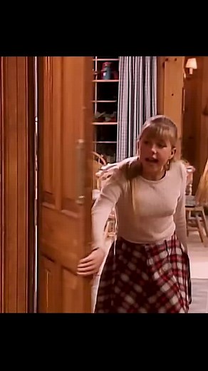 Clip: Full House, season 8, episode 9 #movie #movieclips #fullhouse #djtanner #hbomax #hulu #whattowatch