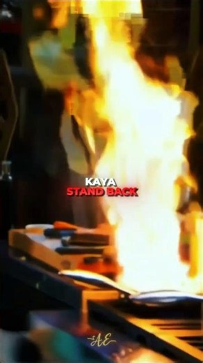 8 Year Old MasterChef Catches Her Pan on Fire 😨😱