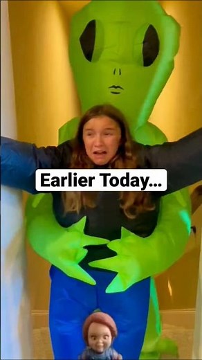 Funny Alien Kidnapping Costume Vid