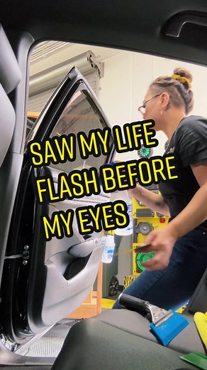 And then I creased the film shortly after 😭 #femaletinter #tinttok #tintlife #windowtinting #fypシ #tintbae