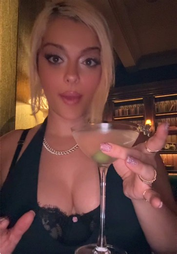 Dirty Martini Recipe: Classic Dirty Martini Cocktail
