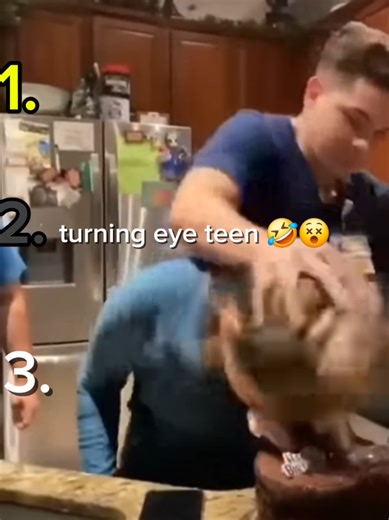 Ranking the Craziest Cake Fails