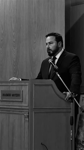 Γκολιδάκης Διαμαντής on Instagram: "Ως εκπρόσωπος του Προέδρου της Βουλής των Ελλήνων, παρευρέθηκα σε μια ιδιαίτερα σημαντική εκδήλωση με μεγάλη αποδοχή και ουσιαστικά μηνύματα, «Ανάμεσα στην Υποχρέωση και την Επιλογή: Οι νέοι απέναντι στη στρατιωτική θητεία». Η στρατιωτική θητεία παραμένει θεμέλιο ευθύνης, προσφοράς και φιλοπατρίας, συμβάλλοντας στη διαμόρφωση ενεργών και συνειδητοποιημένων πολιτών. Η αγάπη προς την πατρίδα δεν είναι σύνθημα· είναι στάση ευθύνης και προσφοράς."