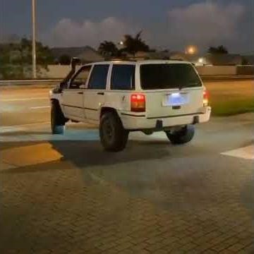 1994 JEEP ZJ 5.2 V8 318 4X4 MUFFLER DELETE TAKING OFF!