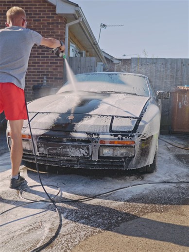 Porsche 944 Convertible Detailing: Deep Clean & Decontamination Shine