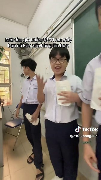 Chúc mừng Ngày 19/11 vui vẻ cho các homie