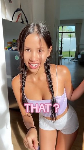 When a stranger knocked on my door 🤣 | Ninacola