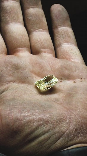 Exquisite 20 Carat Radiant Cut Yellow Diamond Engagement Ring