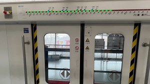 【北京地铁】八通线关门竟然没有打铃？夹着人怎么办？