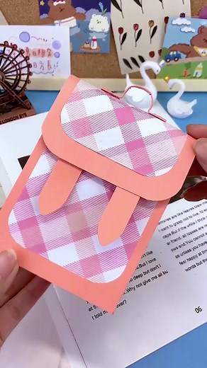 DIY Mini Schoolbag Tutorial: Creative Handmade Origami Bag