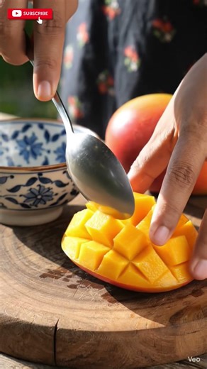 The King's Entry #shorts#viral #trending#viralvideo#youtubeshorts#shortvideo#ytshorts#summerfruit