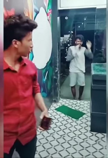 Funny, window cleaning prank