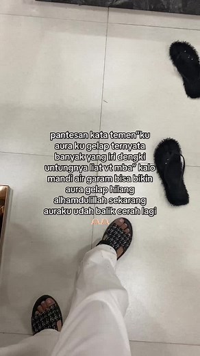 Exploring Time and the Universe Through Visual Storytelling