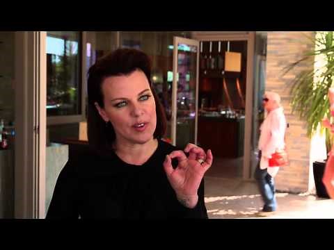 Entourage: Debi Mazar "Shauna" Behind the Scenes Movie Interview | ScreenSlam