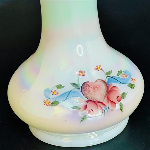 Vintage Fenton Jack-in-the-pulpit Vase – Hand Painted Hearts & Roses – Milk Glass - Etsy