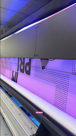 Lona frontlit para fachadas: resistente y perfecta para publicidad exterior #lonas #lonasimpresas