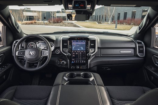 View Interior Photos of the 2025 Ram 1500 Big Horn
