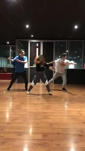 Eminem - The Real Slim Shady (Dance Choreography | Hota)