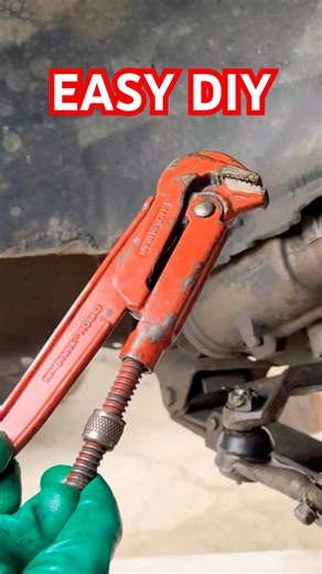 How to Adjust Steering Wheel in Chevy Blazer ? #shorts #automobile #diy