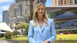 From 5pm next Monday, February 6, Adelaide’s new look 10 News First weekday bulletin will commence, led by News Presenter Kate Freebairn, Sport Presenter Max Burford and Weather Presenter Tiffany Warne. The refreshed live and local bulletin format will celebrate the best of South Australia and offer Adelaide audiences more local content across news, sport, weather, events and current affairs. Meet our esteemed new presenting team, for our wonderful city. | 10 News Adelaide