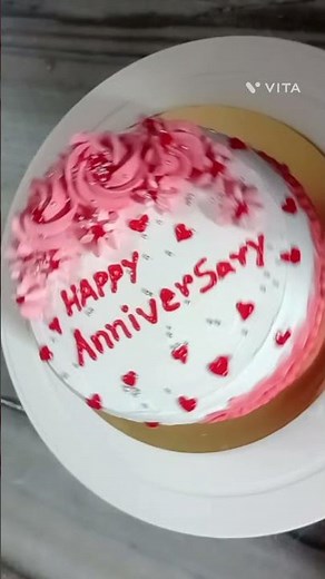 Beautiful Anniversary Cake