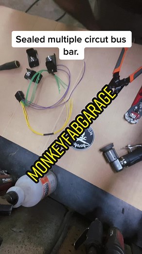 How to Crimp Molex Connectors: Easy DIY Guide