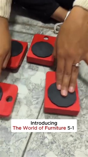 🔴 Free yourself from the weight and stress of moving furniture! Want to move a wardrobe, sofa, or washing machine — without hurting your back, scratching your floor, or asking for help? The World of Furniture™ Set is your solution. 🔧 What it offers you : - Move up to 300 kg / 660 lbs effortlessly. The World of Furniture™ - Ergonomic lever system 360° swivel wheels for smooth gliding on any type of floor. The World of Furniture™ - Maximum protection: zero scratches, zero noise, zero stress. The