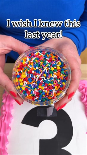Easy way to customize Birthday cakes with sprinkles! #cake #sprinkles #birthdaycake #kidsbirthday | The Lauren Show