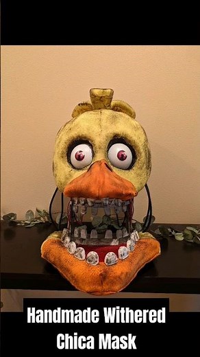 Handmade Five Nights at Freddy's Withered Chica Cosplay Head! #cosplay #diy #fnaf #costume #shorts