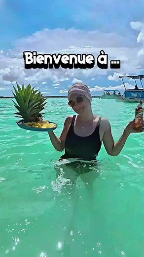 13K views · 73 reactions | Bienvenue à Bacalar, célèbre pour son incroyable lagon aux sept nuances de bleu. Un lieu incontournable à visiter lors de votre séjour au Mexique.  | Pixan Riviera - Agence d'excursions en Français | Facebook
