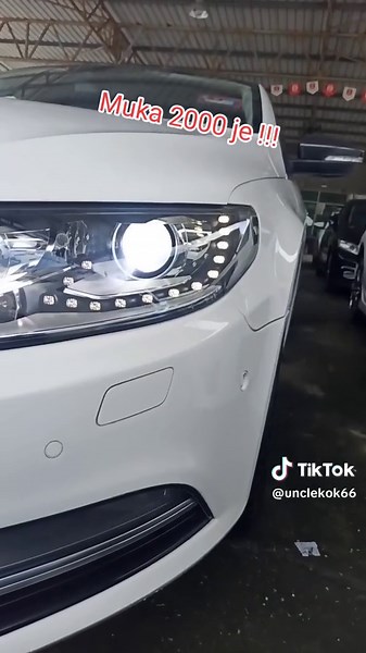 Luxurious 2012 Volkswagen Passat CC 1.8 Review