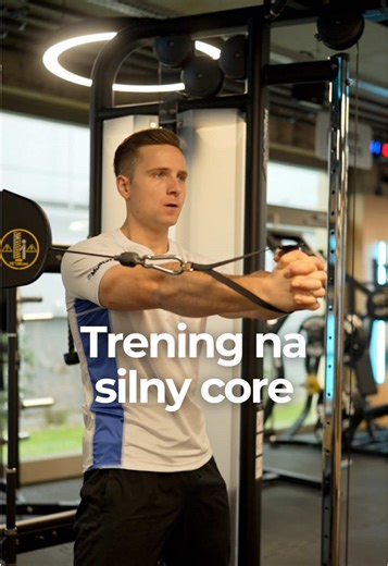 Mocny core = stabilność w każdym ruchu. To fundament, który trzyma Twoje ciało w ryzach podczas każdego ruchu - od siedzenia przy biurku, przez dźwiganie zakupów, aż po dynamiczne treningi. Twój core to centrum dowodzenia. Wzmocnij je💪🔥 A jeśli nie wiesz, jak zacząć lub chcesz upewnić się, że ćwiczysz poprawnie 🎥 w naszej bibliotece wideo pokazujemy, jak trenować dolne partie krok po kroku z wykorzystaniem maszyn i sprzętów na siłowni. Po więcej treningowych inspiracji wskakuj w link 🔗 w BIO