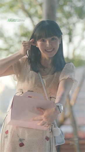 2.5M views · 76K reactions | A wrong way to use a one-way mirror.藍 #iqiyi #iqiyioriginal #firstlove #tianxiwei #wangxingyue #cdrama #mustwatch #爱奇艺 #陆剧 #初次爱你 #田曦薇 #王星越 | iQIYI | Facebook